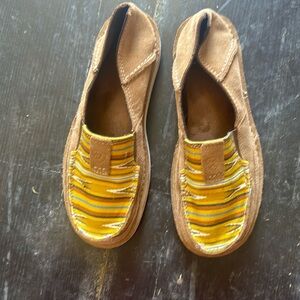 Ariat serape cruiser